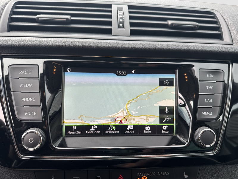 Skoda Fabia Style TSI DSG — photo 14
