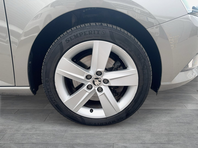 Skoda Fabia Style TSI DSG — photo 5