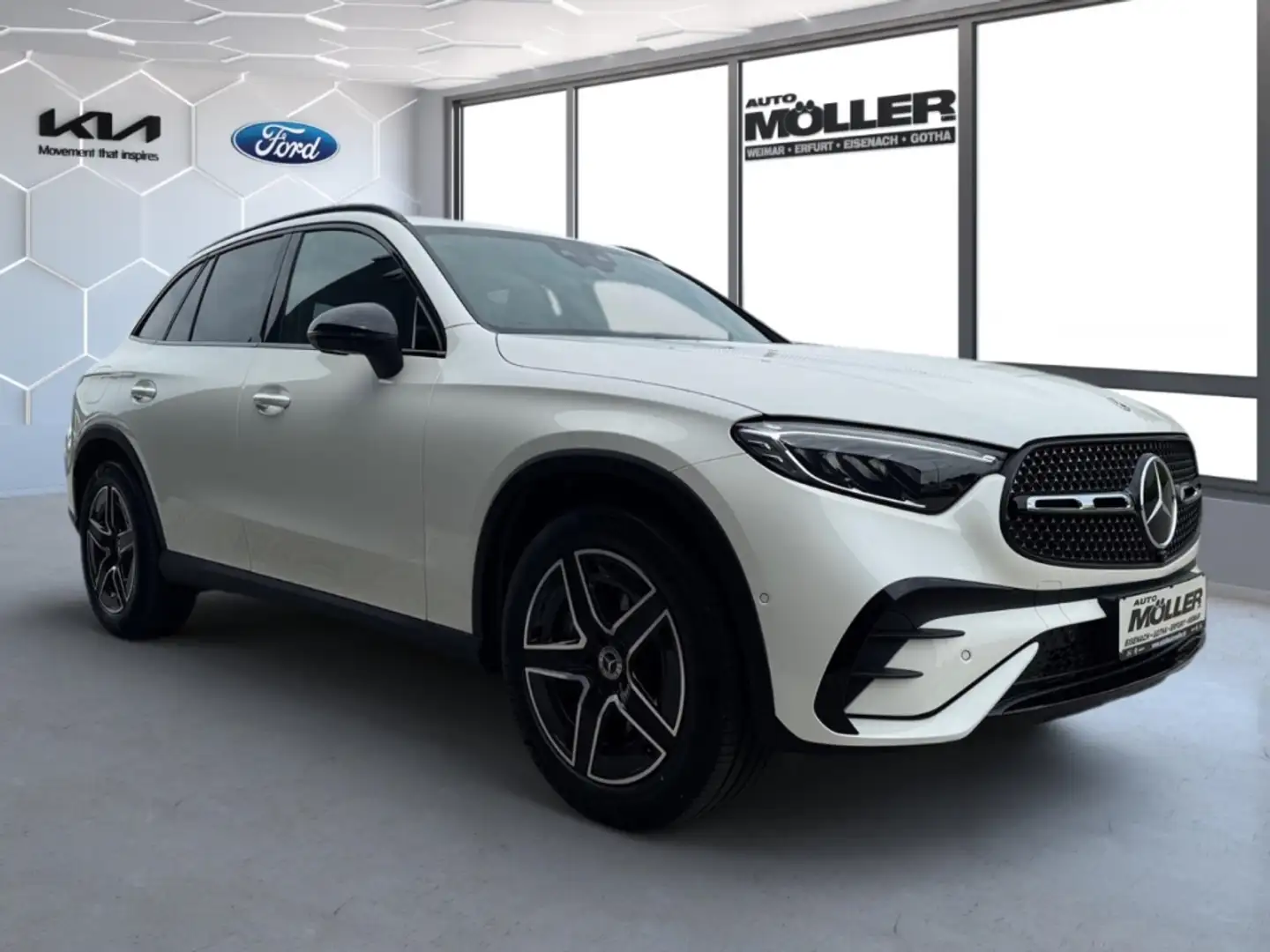 Mercedes-Benz GLC 220 2.0 AMG-Line Allrad 360 Kamera Navi LED AHK Weiß - 2