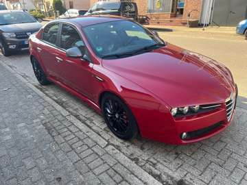 159 3.2 JTS V6 24V Q4 Q-TronicTurismo