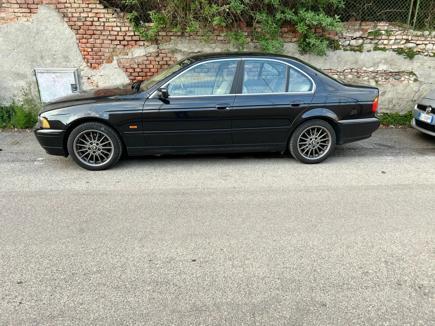 BMW 520 520i - 1