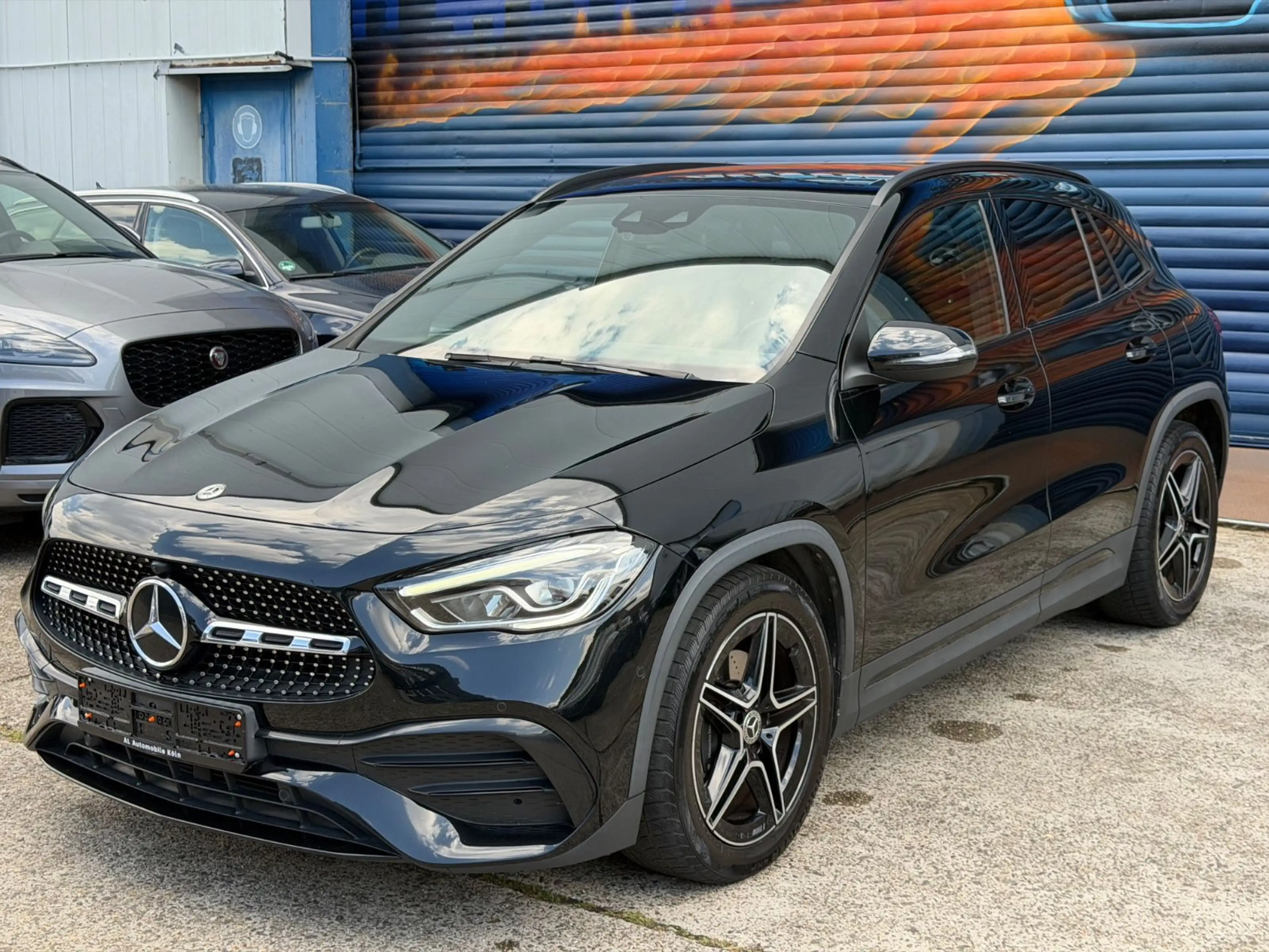 Mercedes-Benz GLA 180 d AMG /Widescreen/Ambiente/Night/1 Hand