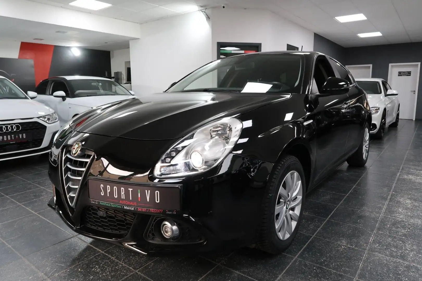Alfa Romeo Giulietta Turismo 1.4T*Tempo*Pdc*Led*Tüv*Klima Schwarz - 1