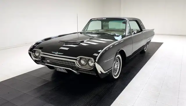 Ford Thunderbird Hardtop