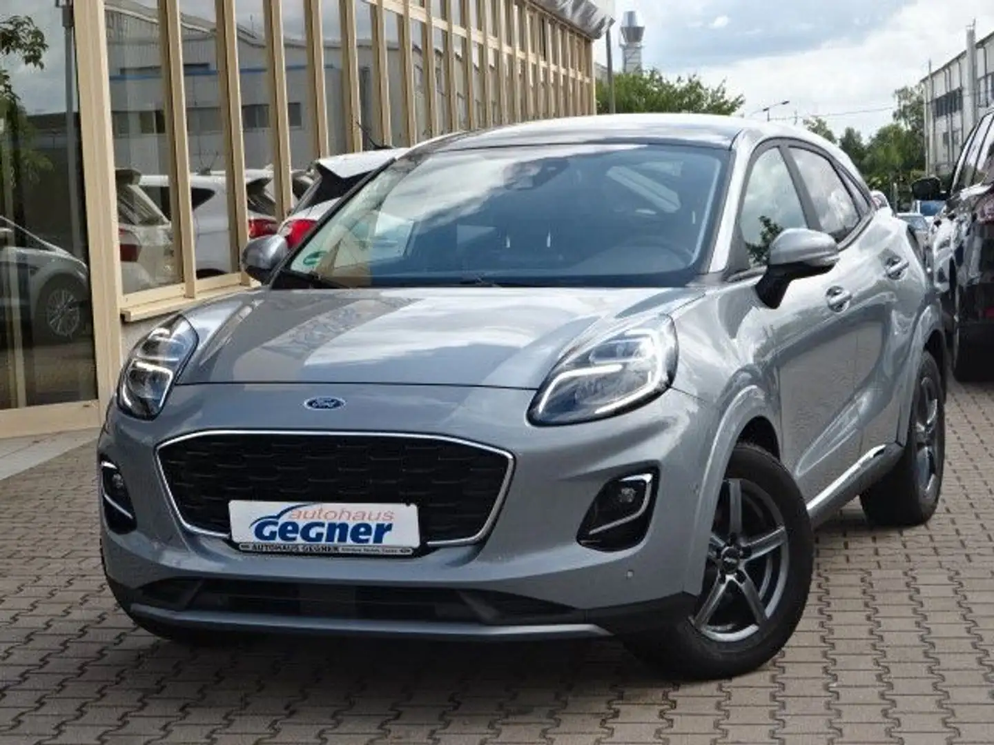 Ford Puma 120PS Titanium X Panorama Navi iACC Silber - 2