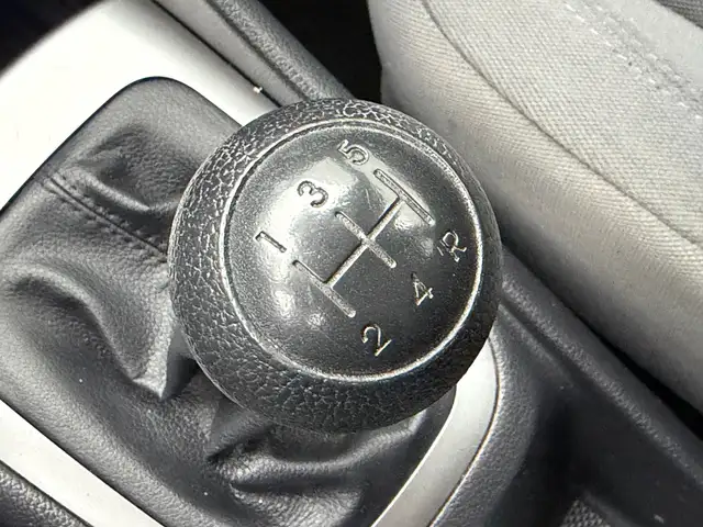 Kia Rio view 22