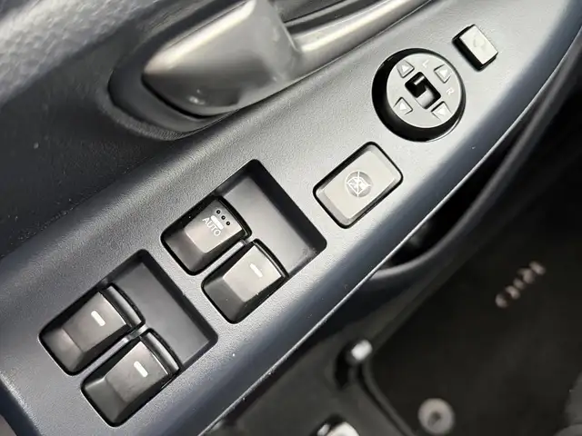 Kia Rio view 25