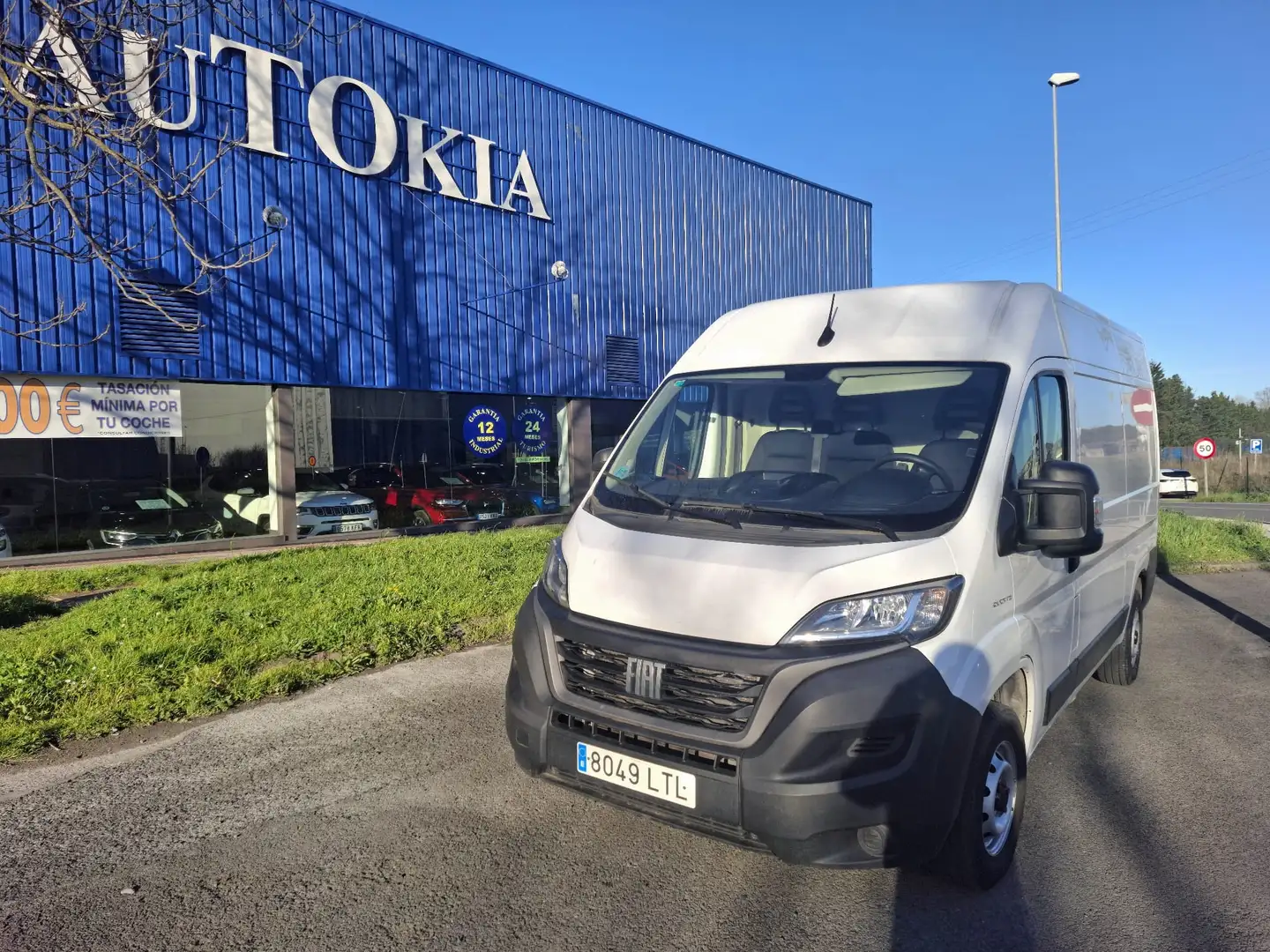 Fiat Ducato Fg. 33 2.3Mjt LPEGR Medio T.Alto 95kW Blanc - 1