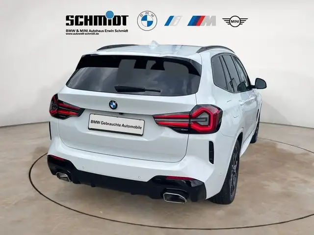 BMW X3 view 6