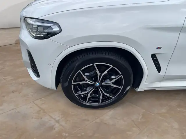 BMW X3 view 2