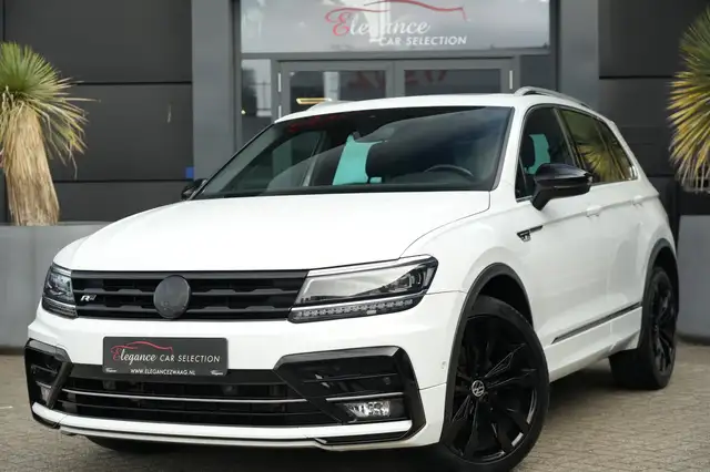 Volkswagen Tiguan 1.4 TSI 4Motion Highline 150pk Panoramadak/Navigat