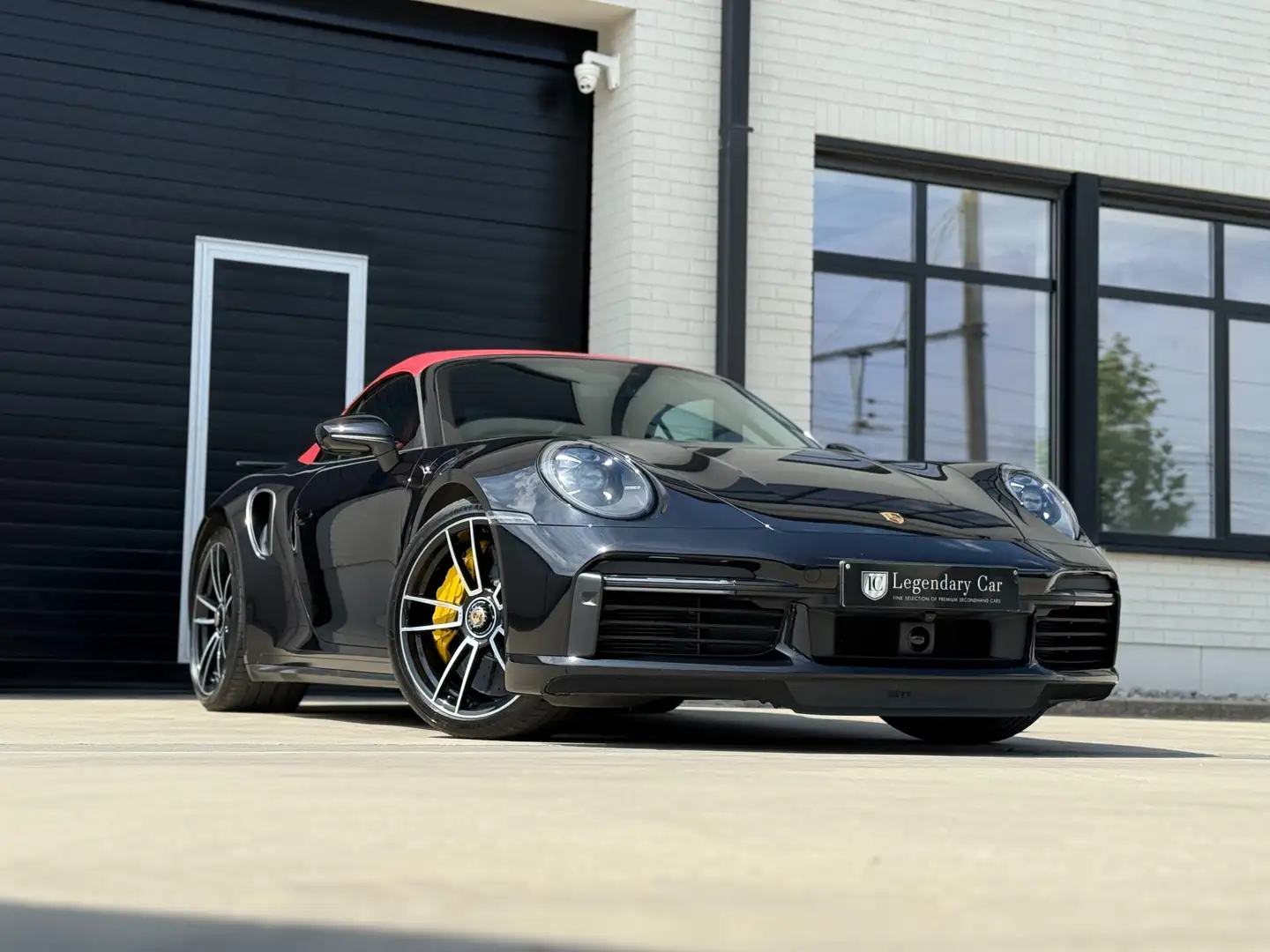 Porsche 911 Turbo-S 3.8i 650 hp Zwart - 2