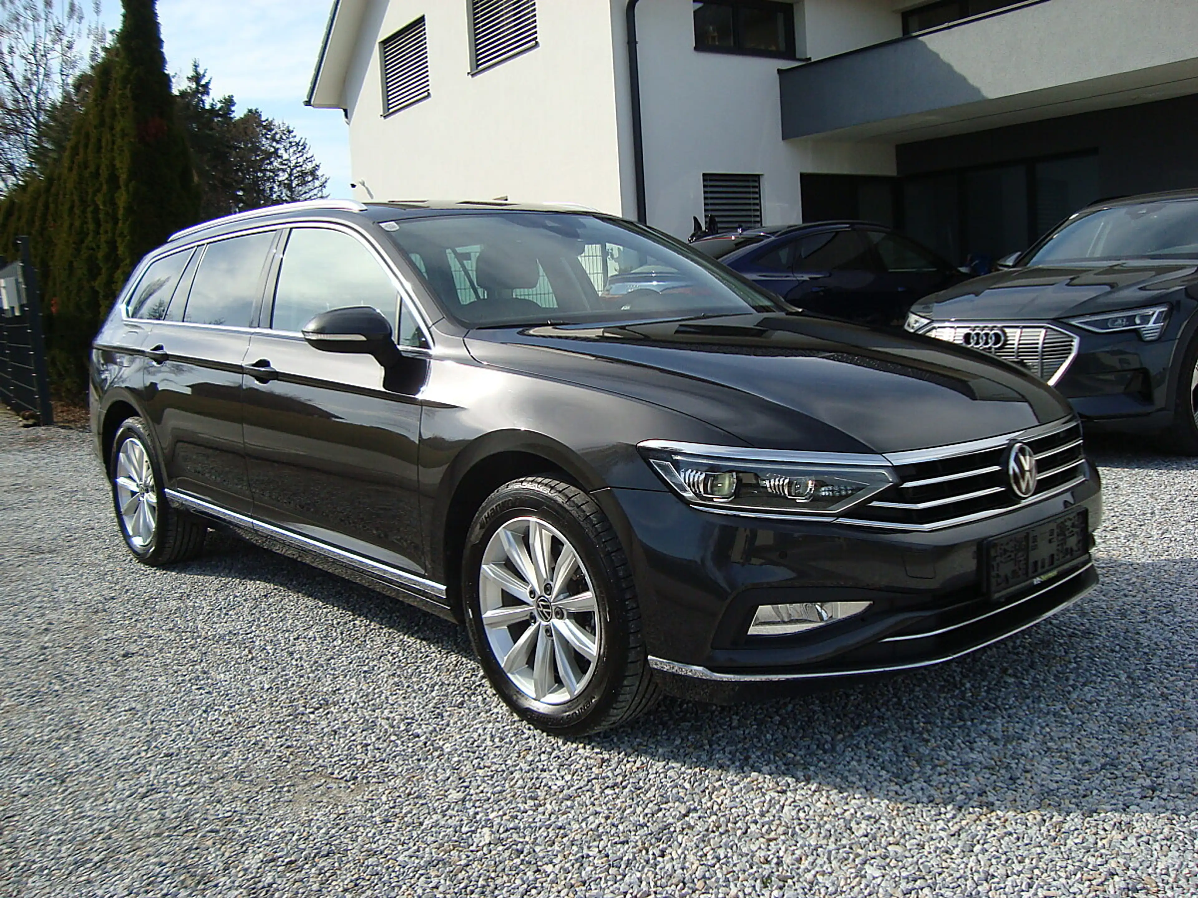 Volkswagen Passat Variant Elegance 2,0 TDI DSG 1-Hand !!