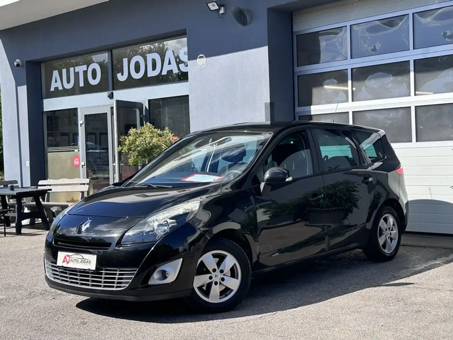 Renault Grand Scenic Grand Scénic Dynamique 1.6 **Klimaaut/Freisprech** Schwarz - 2