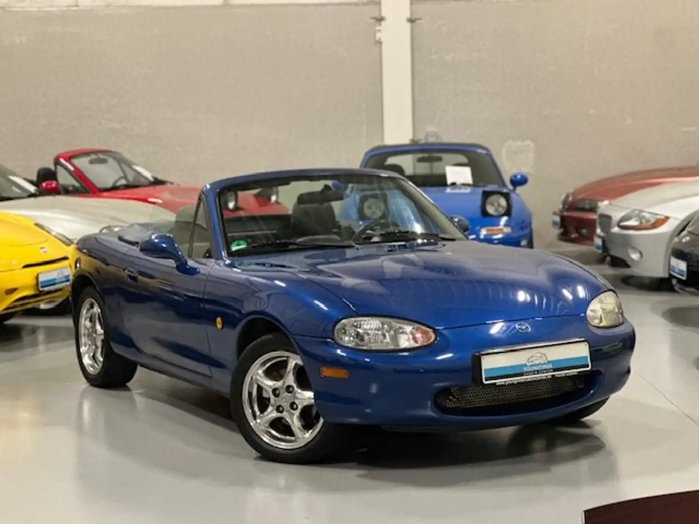 Mazda MX-5 1.8i 16v 10th Anniversary | 6-bak | LSD | Garantie Blauw - 1