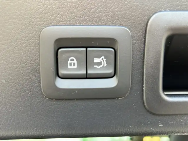 Mazda CX-30 view 16