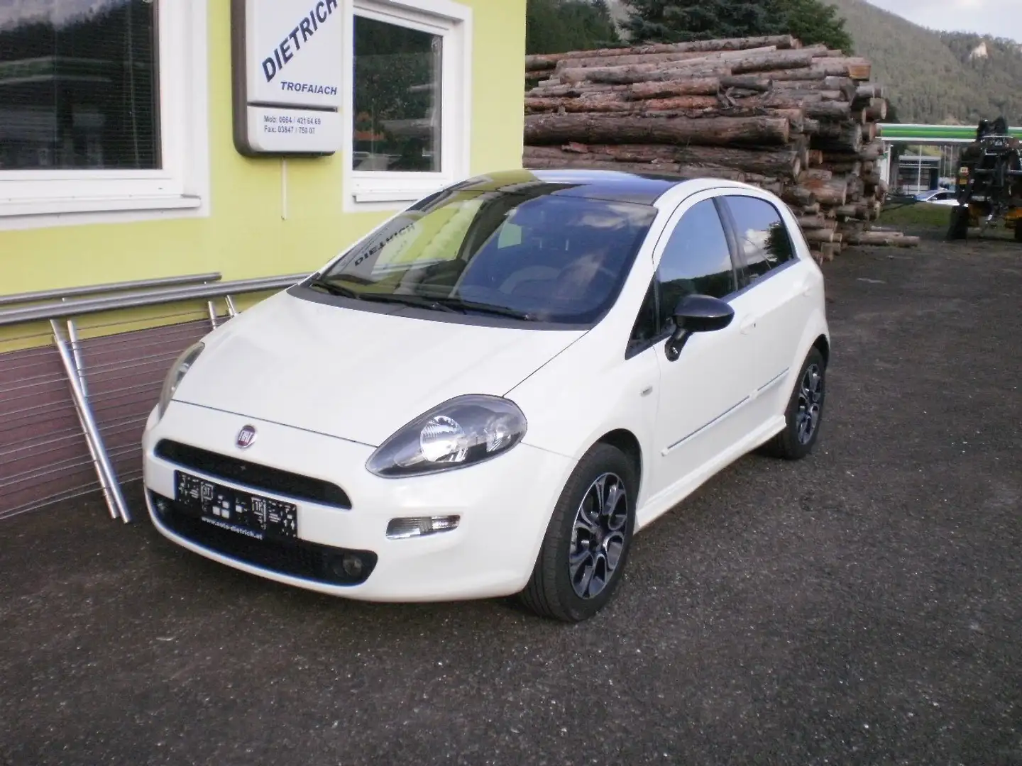 Fiat Punto Punto Evo Formula 1,4 75 Formula Weiß - 1