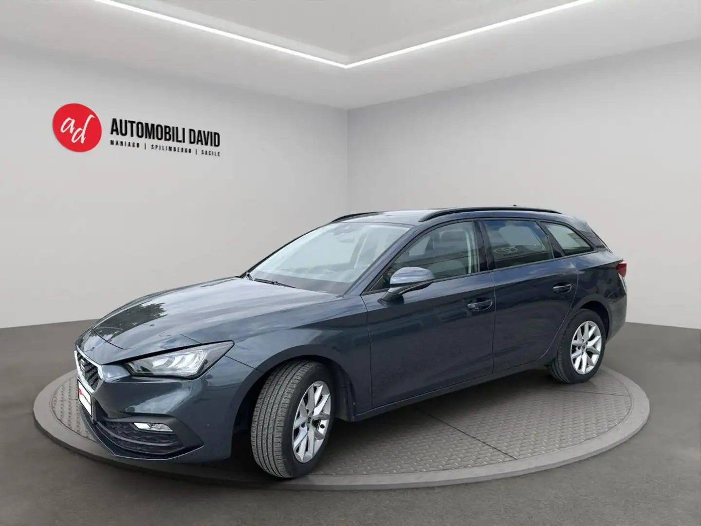 SEAT Leon Sportstourer 2.0 TDI 150 CV DSG Style Grigio - 1