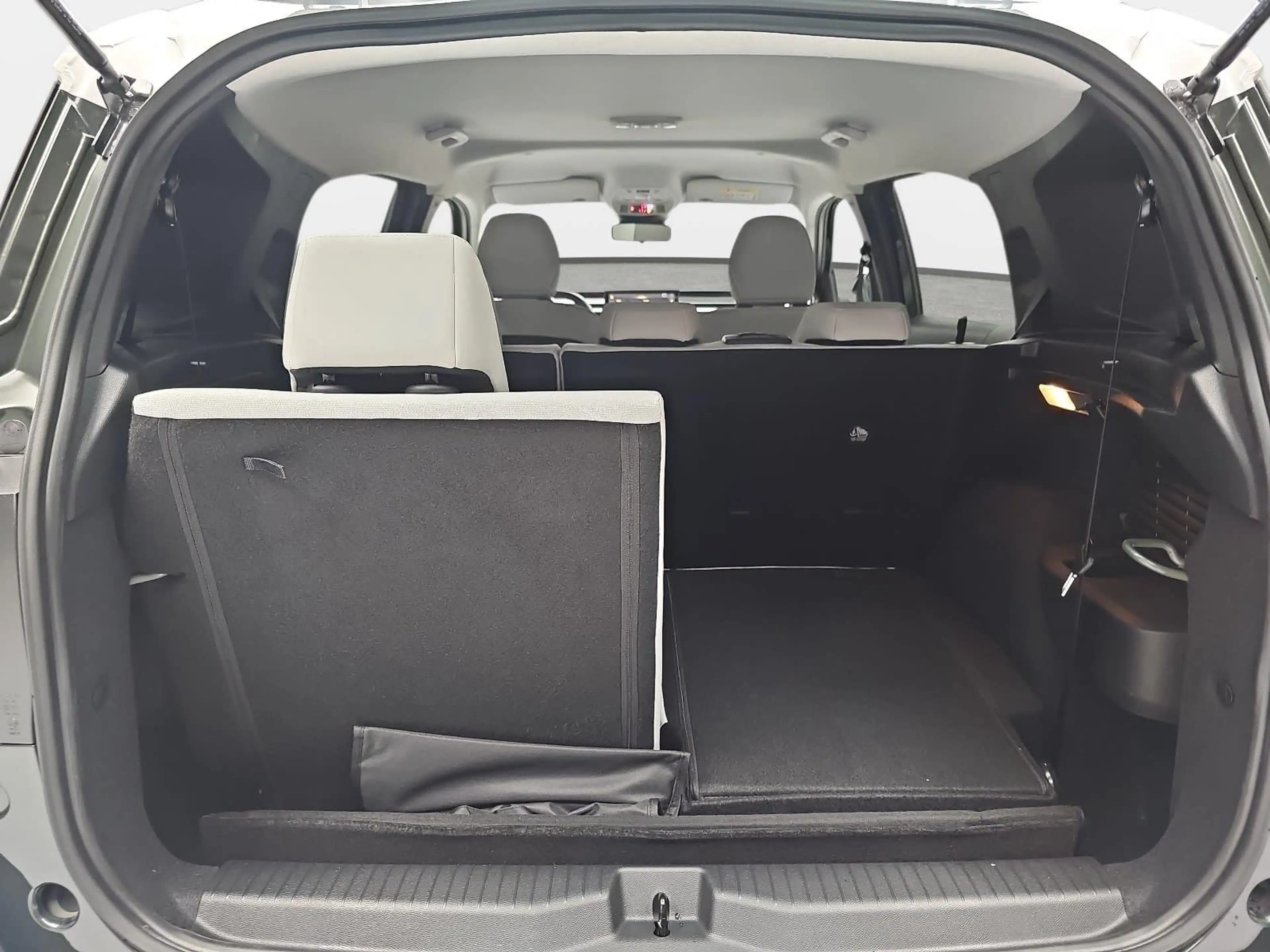 Citroen C3 Aircross C3 AIRCROSS 1.2 HYBRID 145 E-DCS6 PLUS 7-S — photo 15