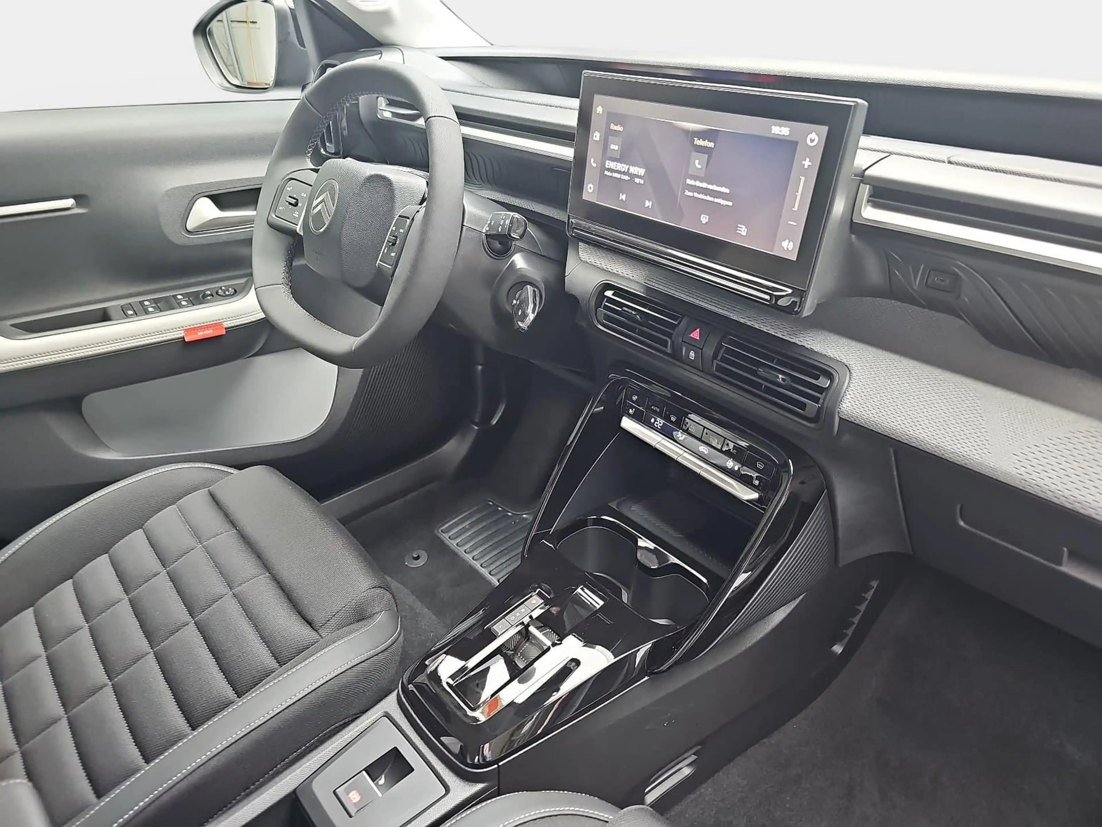 Citroen C3 Aircross C3 AIRCROSS 1.2 HYBRID 145 E-DCS6 PLUS 7-S — photo 18