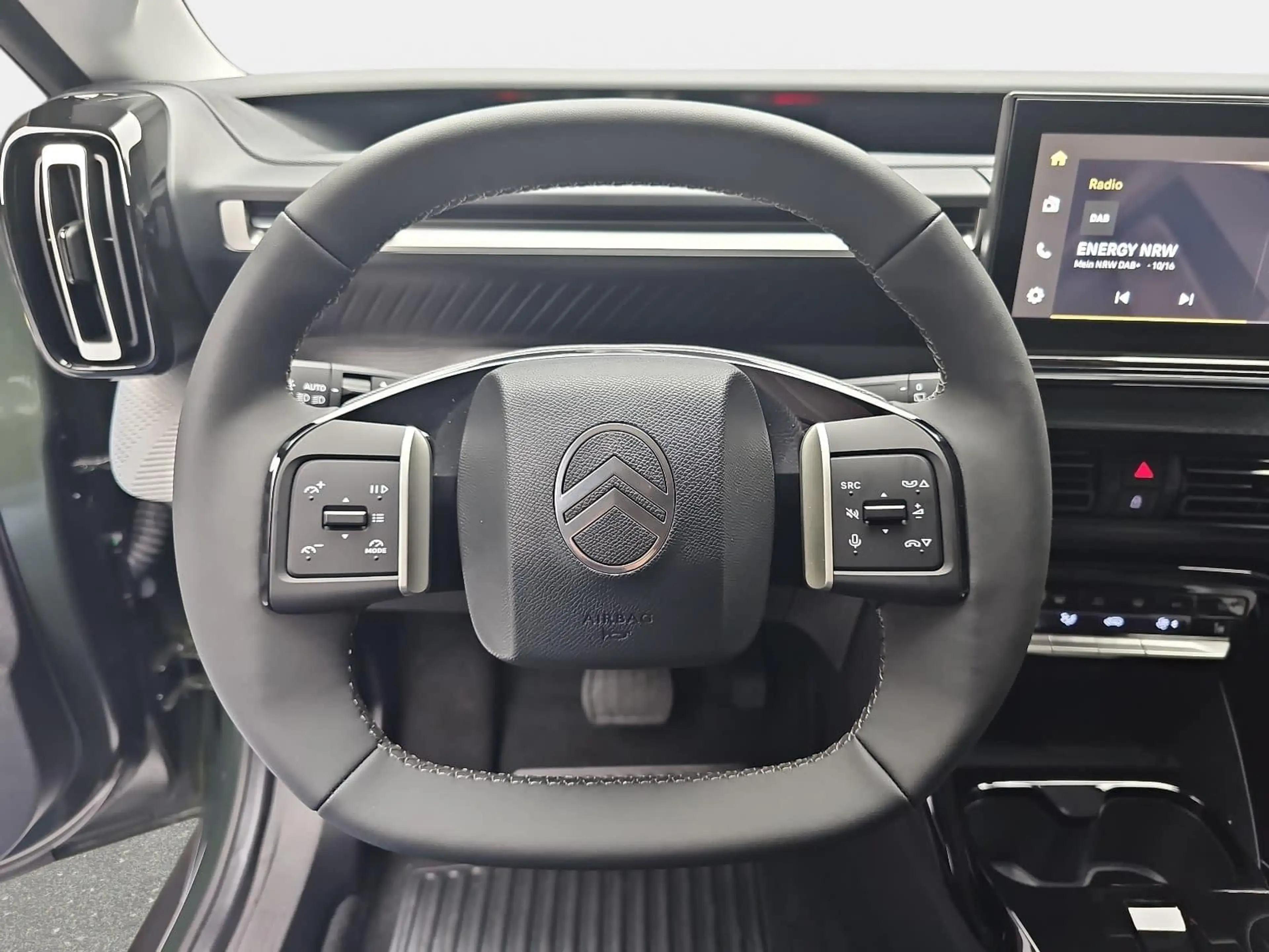 Citroen C3 Aircross C3 AIRCROSS 1.2 HYBRID 145 E-DCS6 PLUS 7-S — photo 14