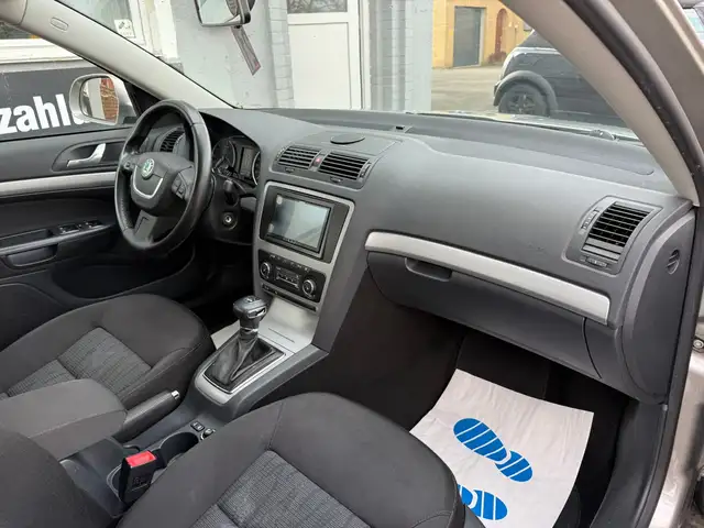 Skoda Octavia view 15