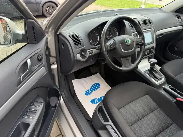 Skoda Octavia view 10