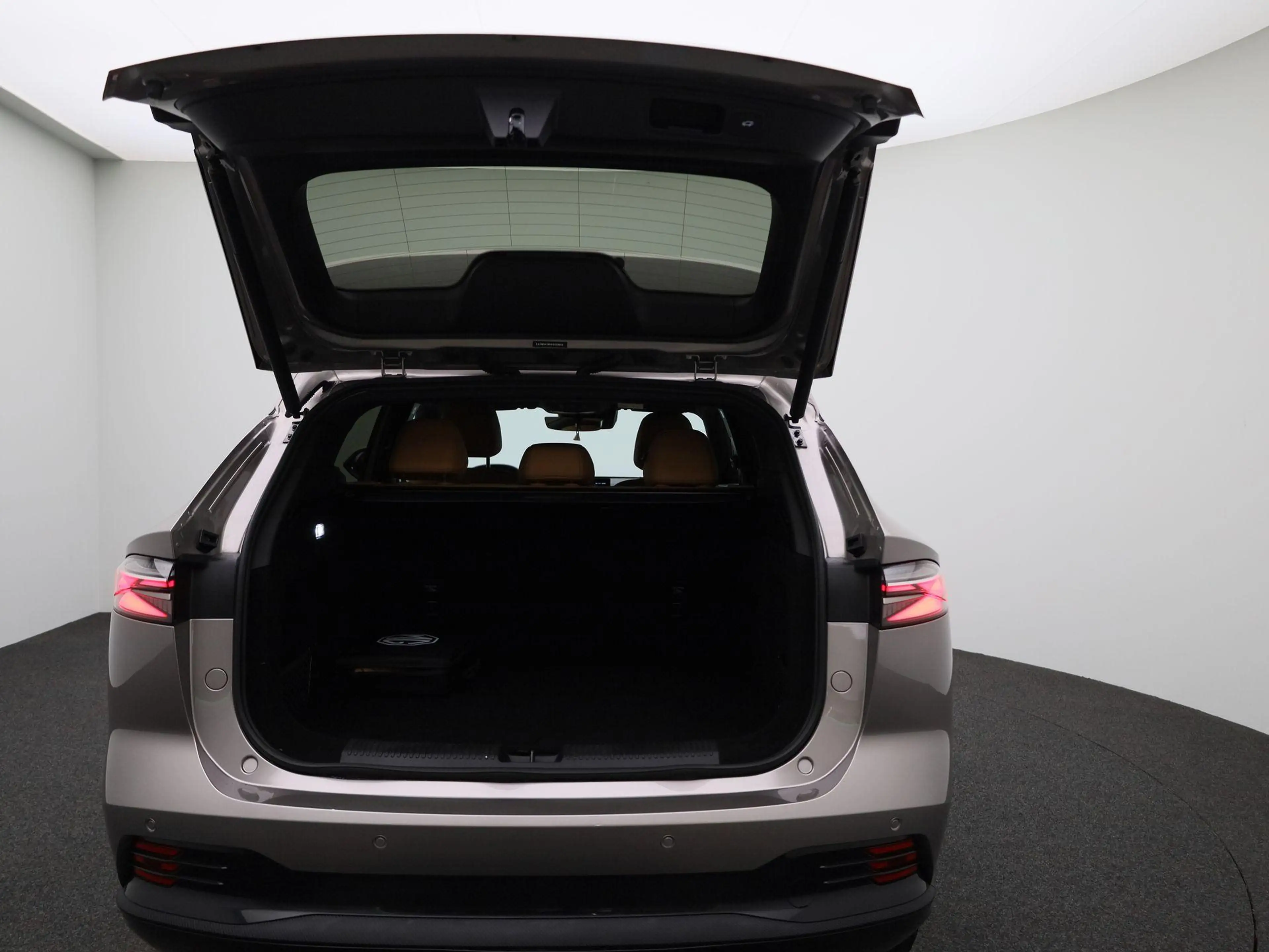 MG HS 1.5 PHEV Aut. Luxury | 100km Elektrisch | Navi | C — photo 11