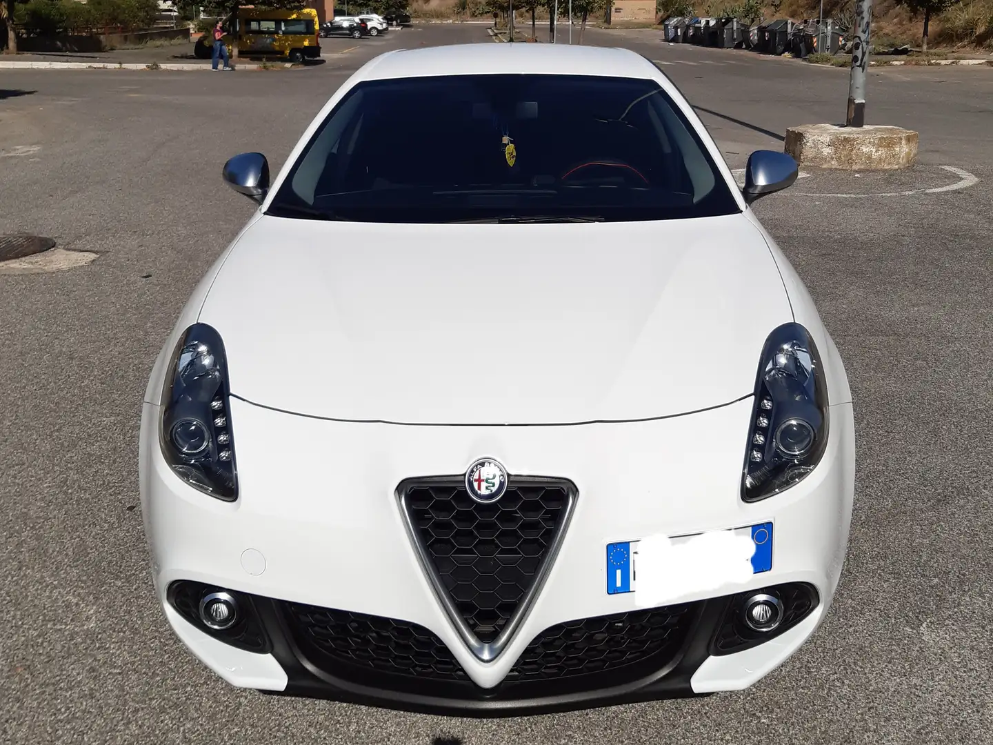 Alfa Romeo Giulietta Bianco - 1