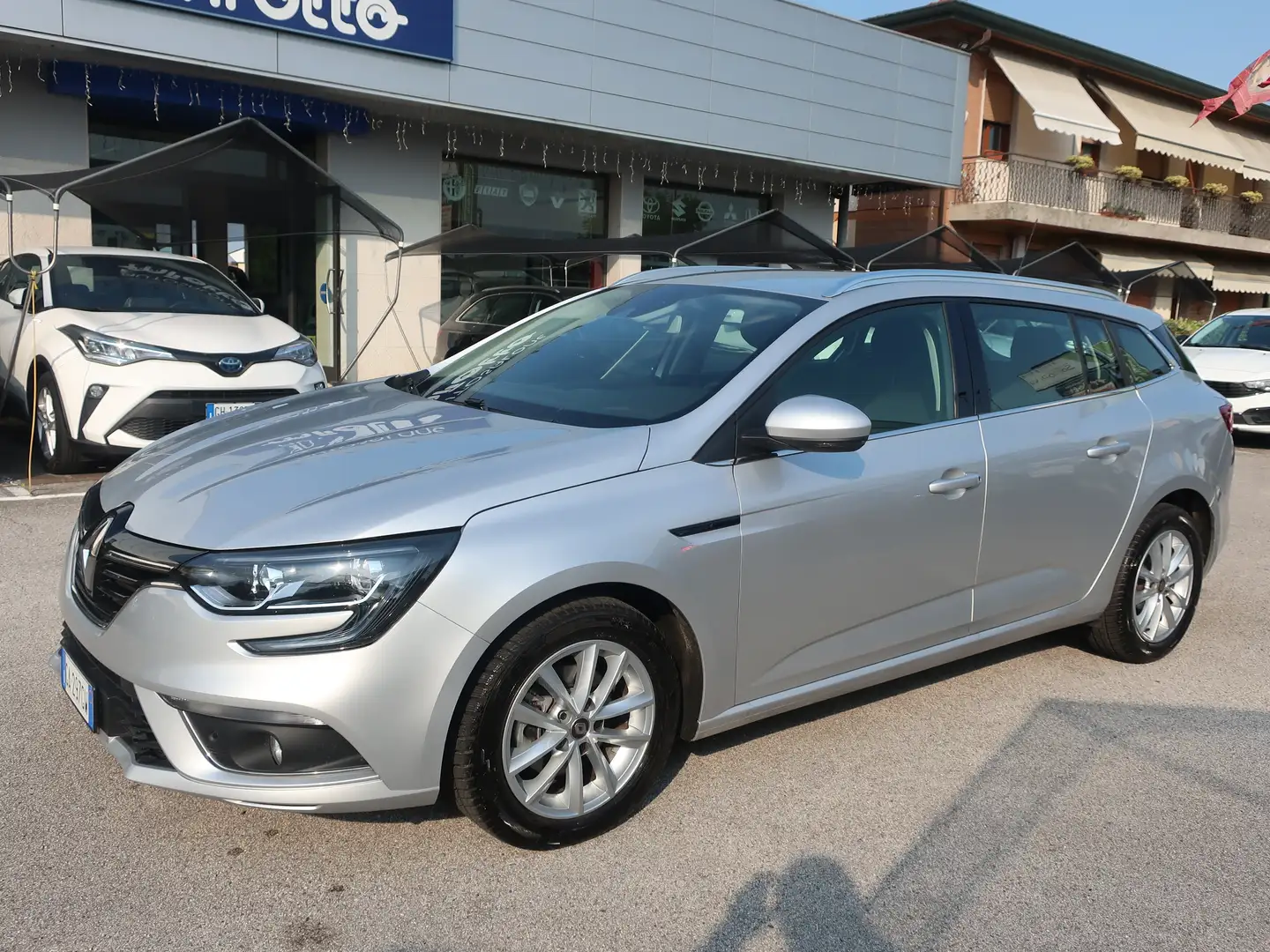 Renault Megane Sporter 1.5 blue dci Business 115cv Argent - 1