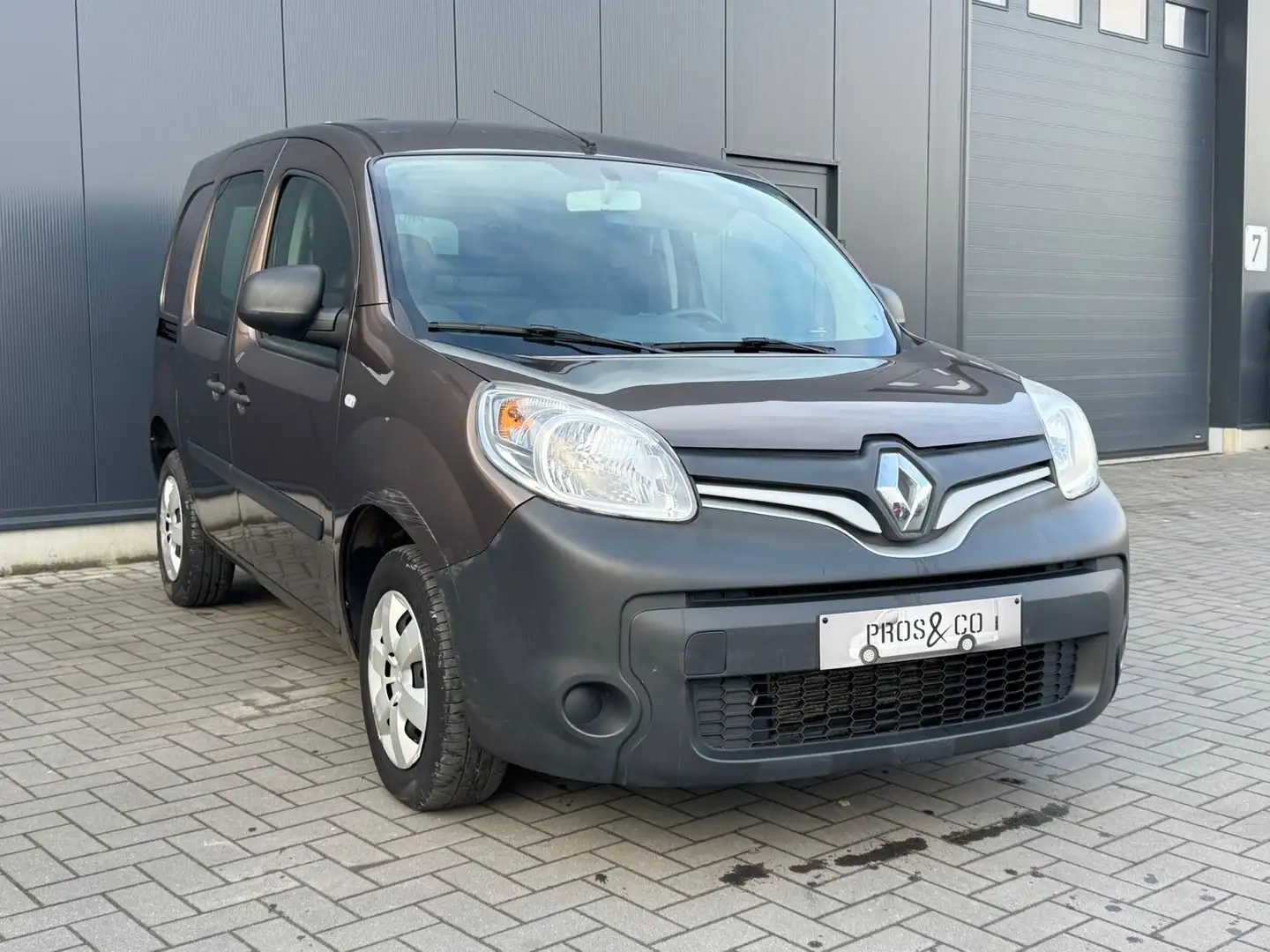 Renault Kangoo // Boite Auto // Clim // 51128 Km // UTILITAIRE // Braun - 1