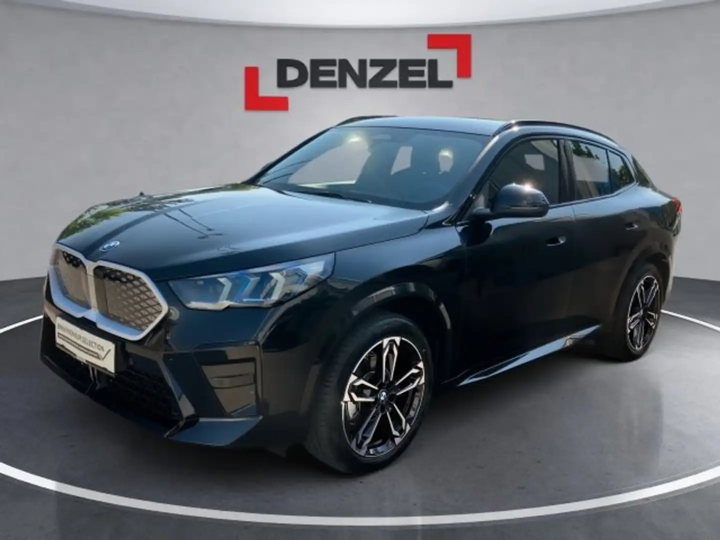 BMW iX2 eDrive 20 U10 Schwarz - 1