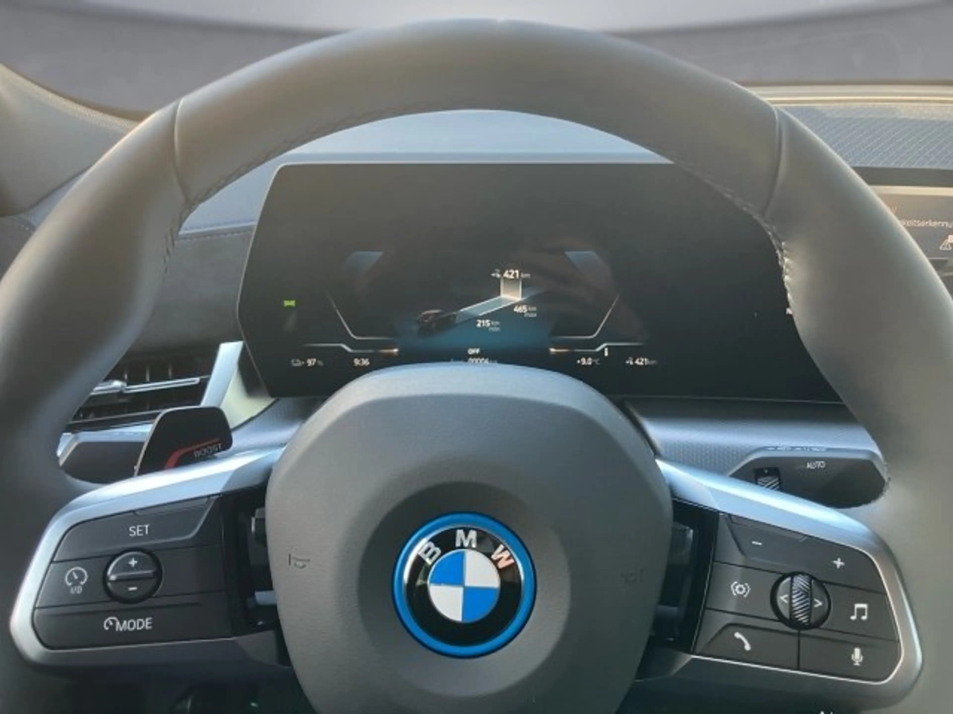 BMW iX2 eDrive 20 U10 — photo 7