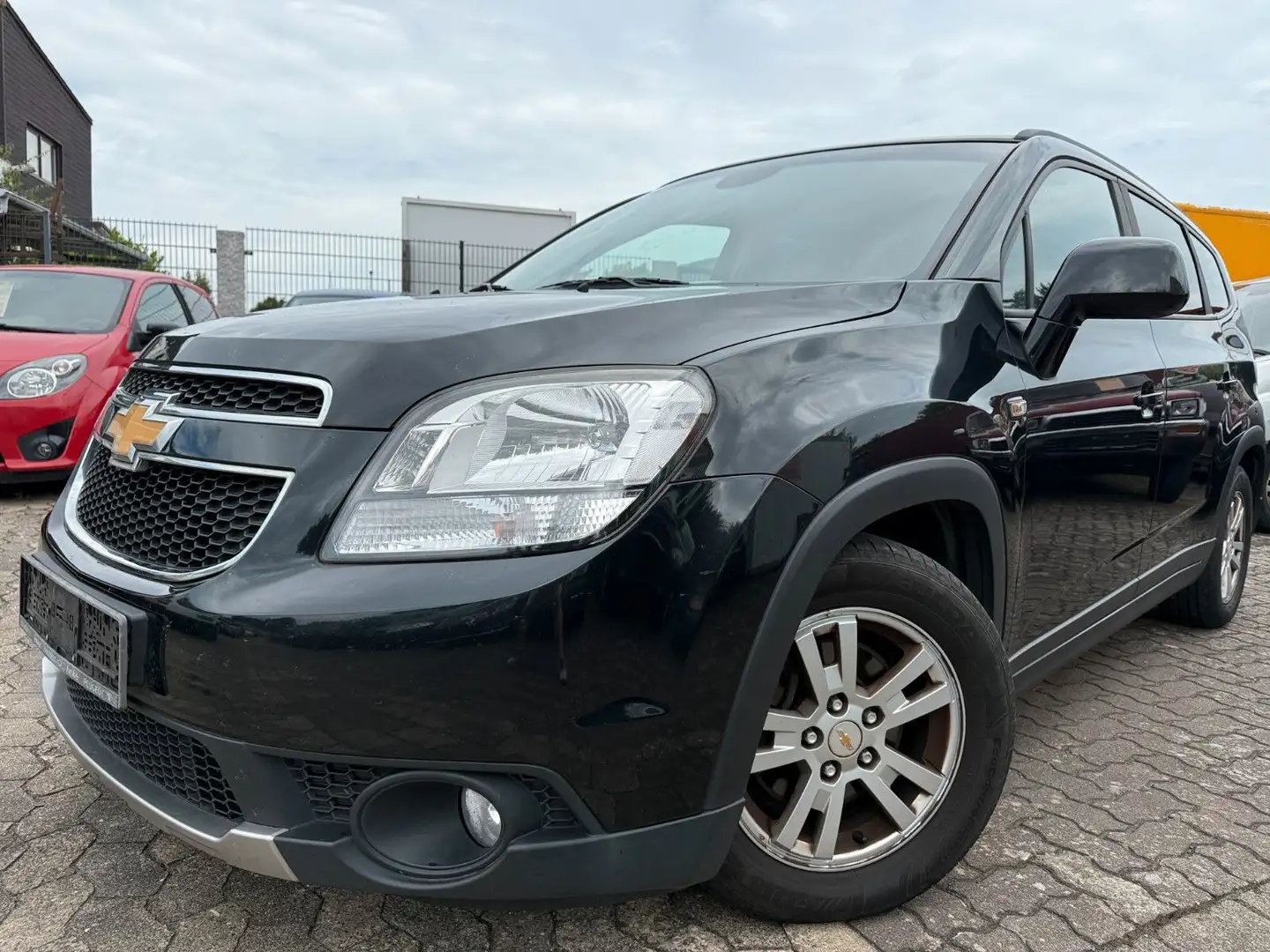 Chevrolet Orlando 2.0 LT+ Klima,7-Sitzhe,AHK,PDC Schwarz - 1