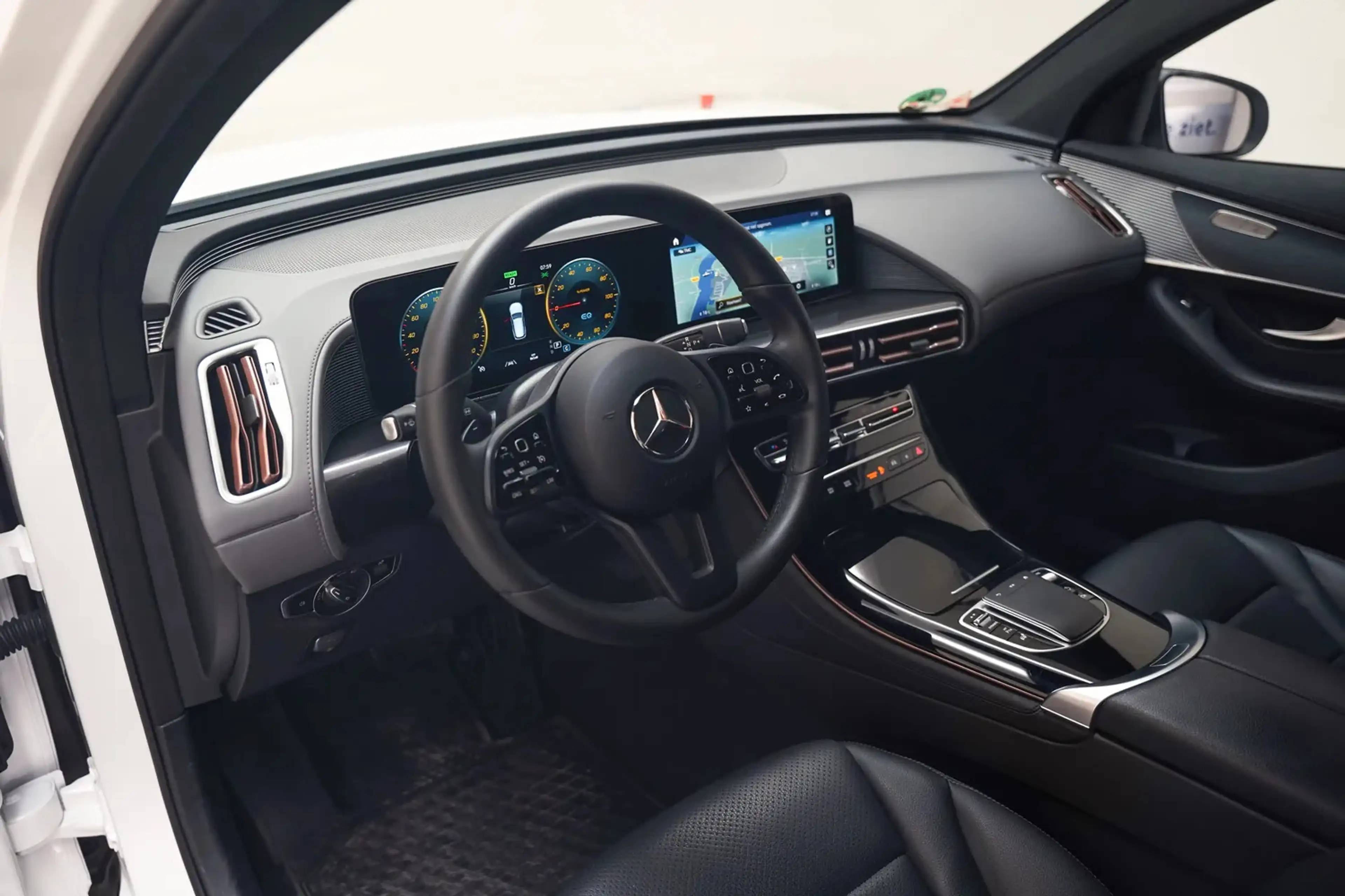 Mercedes-Benz EQC 400 4MATIC Business Solution 80 kWh [ Clima Navi Apple — photo 15