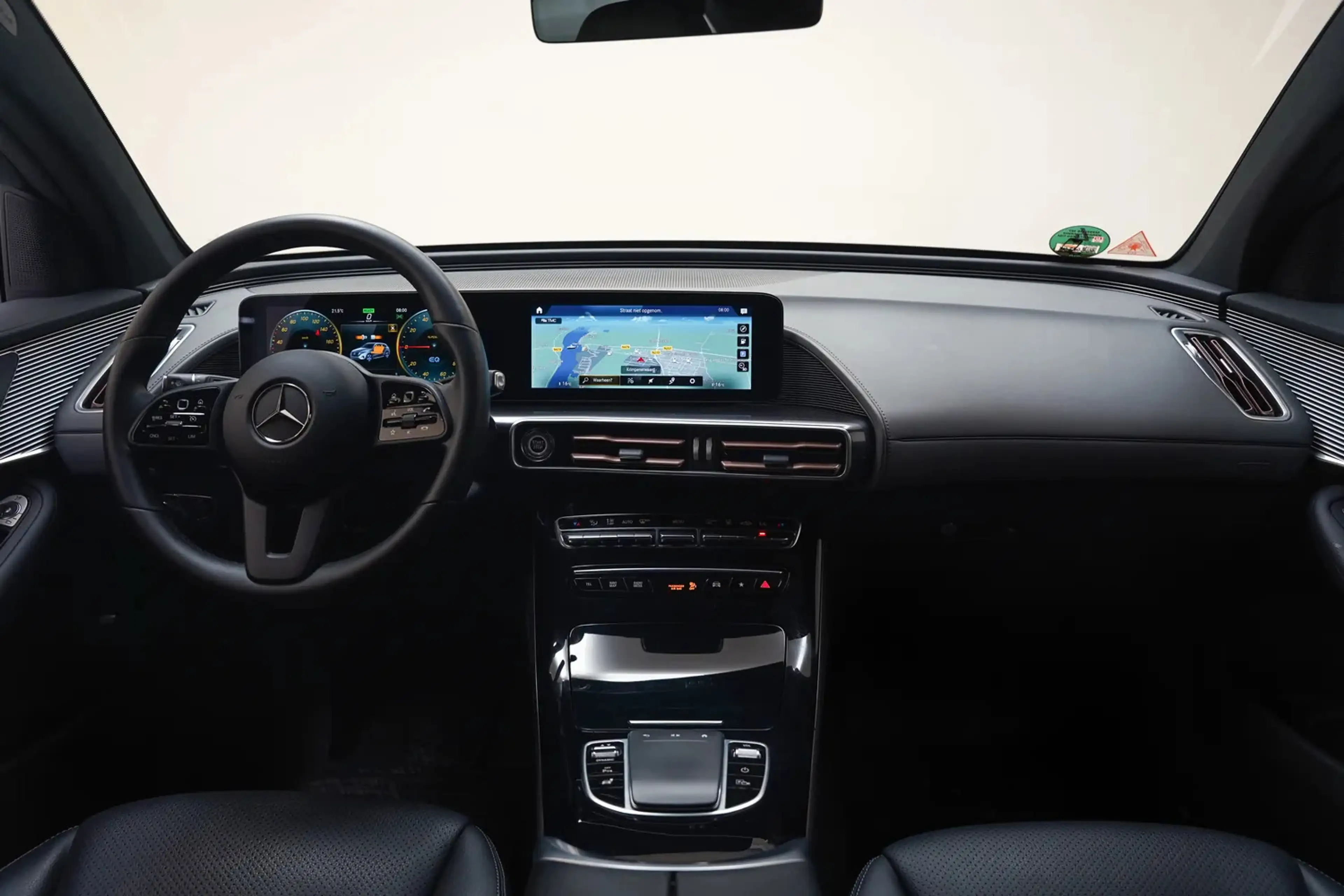 Mercedes-Benz EQC 400 4MATIC Business Solution 80 kWh [ Clima Navi Apple — photo 4