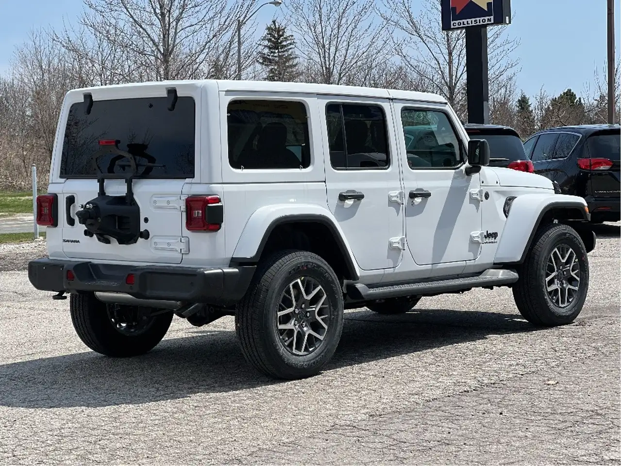 Jeep Wrangler снимка Jeep Wrangler