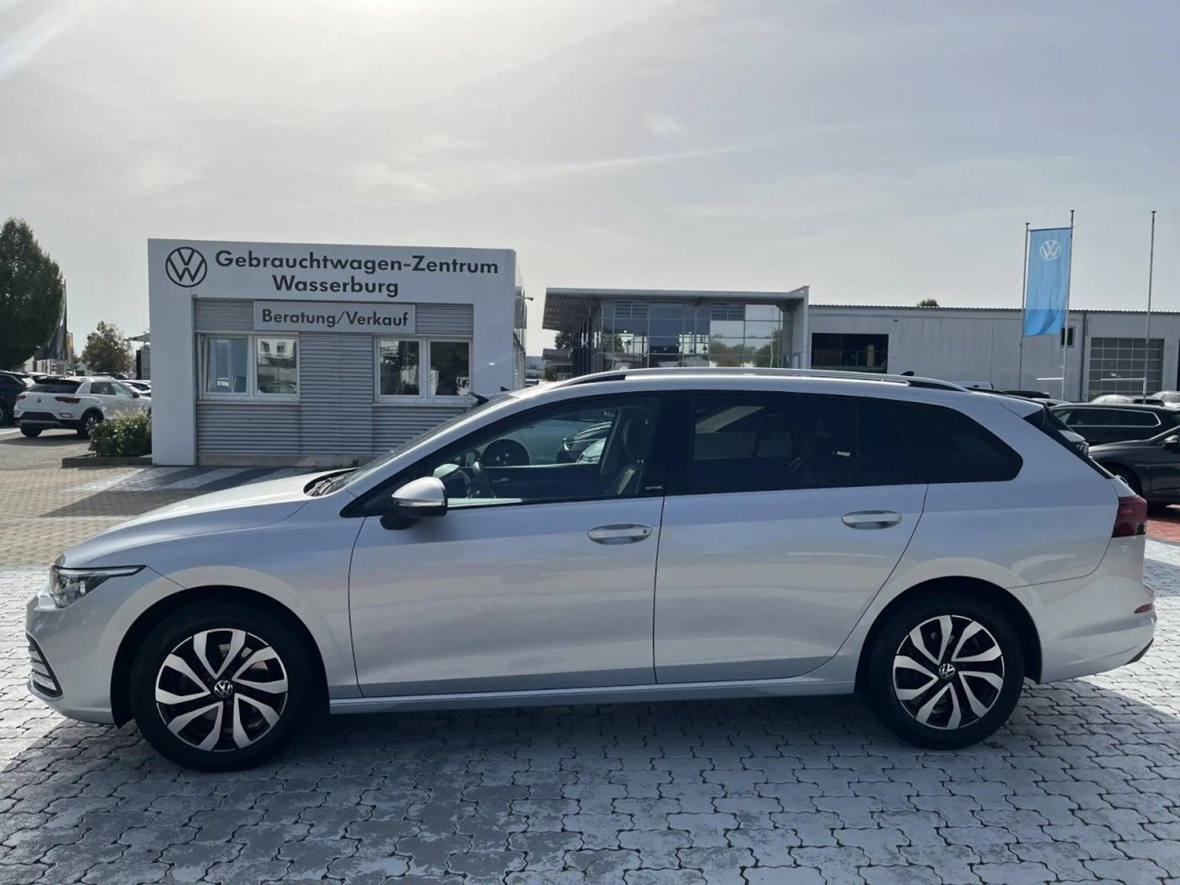 Volkswagen Golf Variant Golf VIII Variant 1.5 eTSI Active DSG (LEDPlus, — photo 3