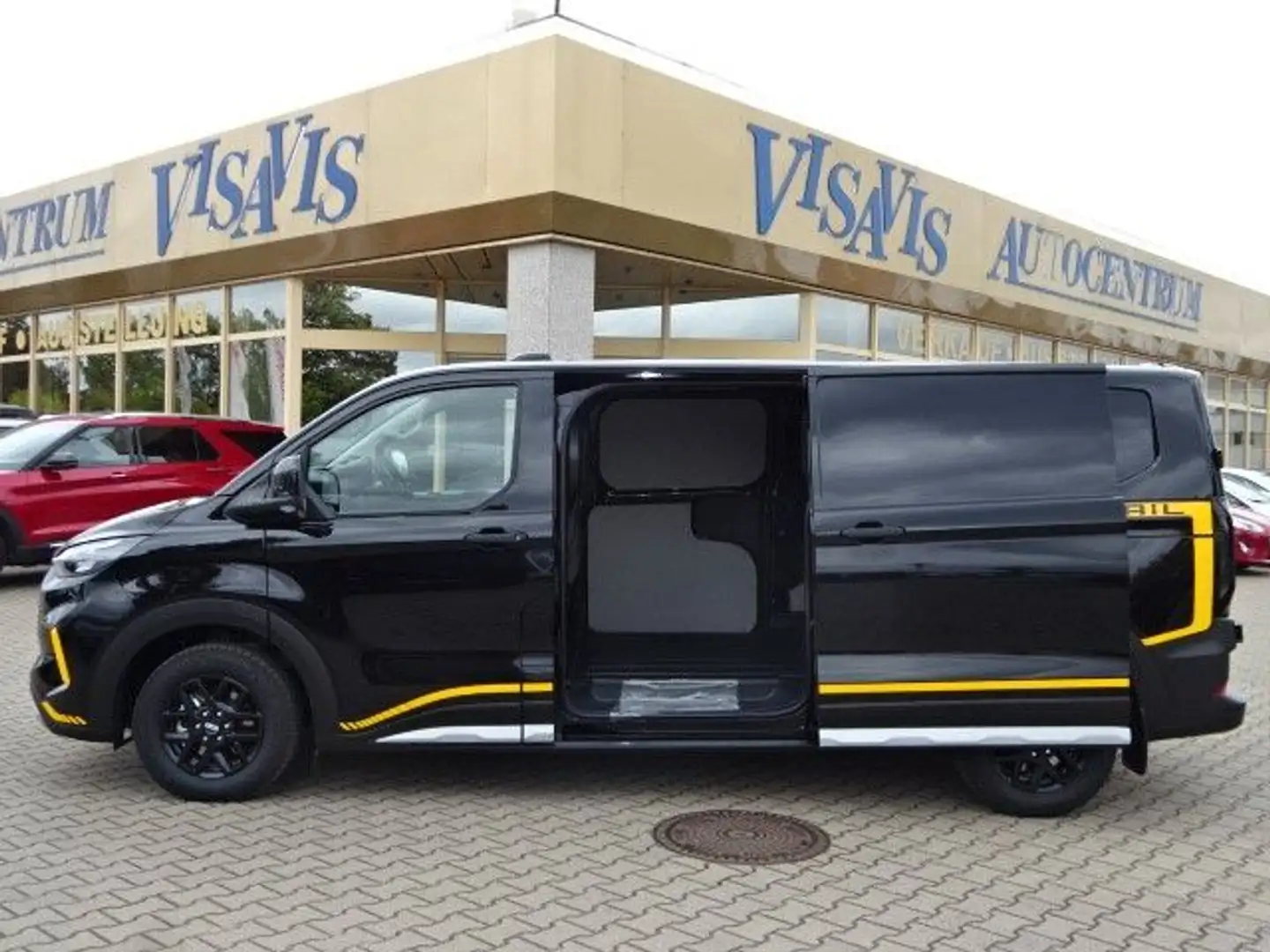 Ford Transit Custom 320L2 Trail 4x4 AT AHK Stndhz Kam Negro - 2