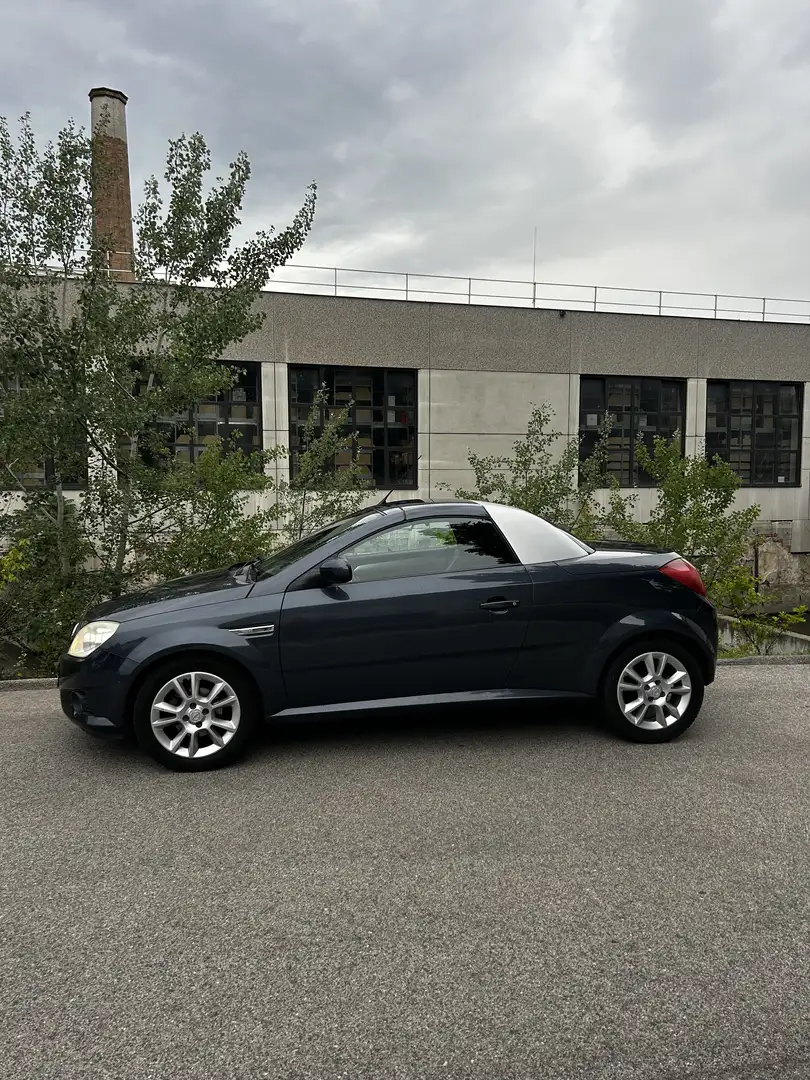 Opel Tigra TwinTop 1,4 16V - 2
