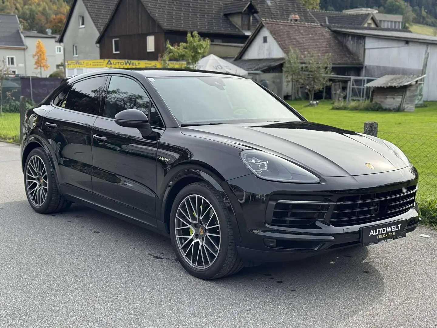 Porsche Cayenne COUPE E-Hybrid PHEV *NEU SERVICE *GARANTIE *PANO Schwarz - 2