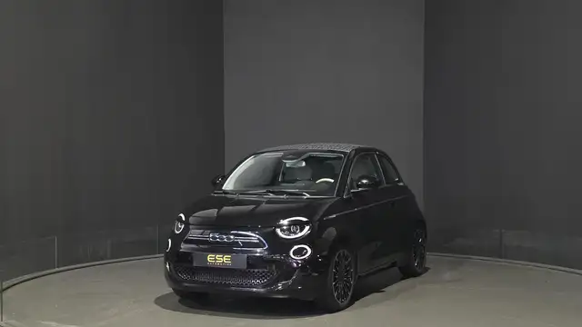 Fiat 500C La Prima 42 kWh | Camera | Stoelverwarming | Carpl