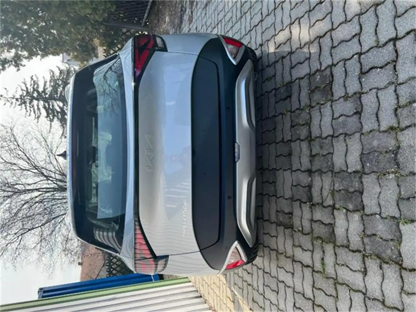 Kia Sportage 1,6 TGDI 48V Silber DCT Plateado - 2
