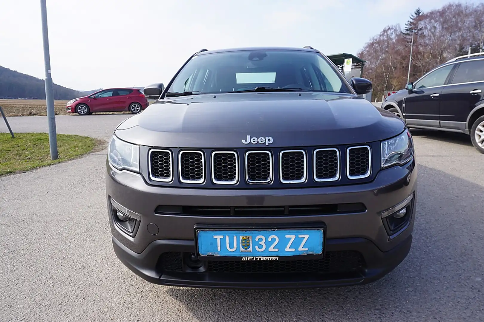 Jeep Compass 1,3 MultiAir Longitude T4 FWD 6MT Grau - 1