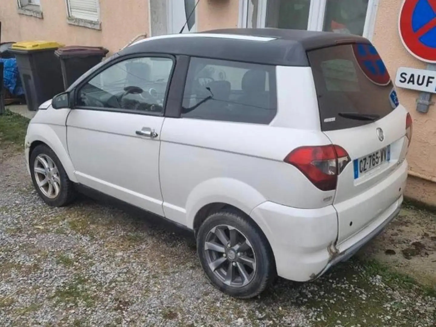 Aixam Crossover S8 Blanc - 1