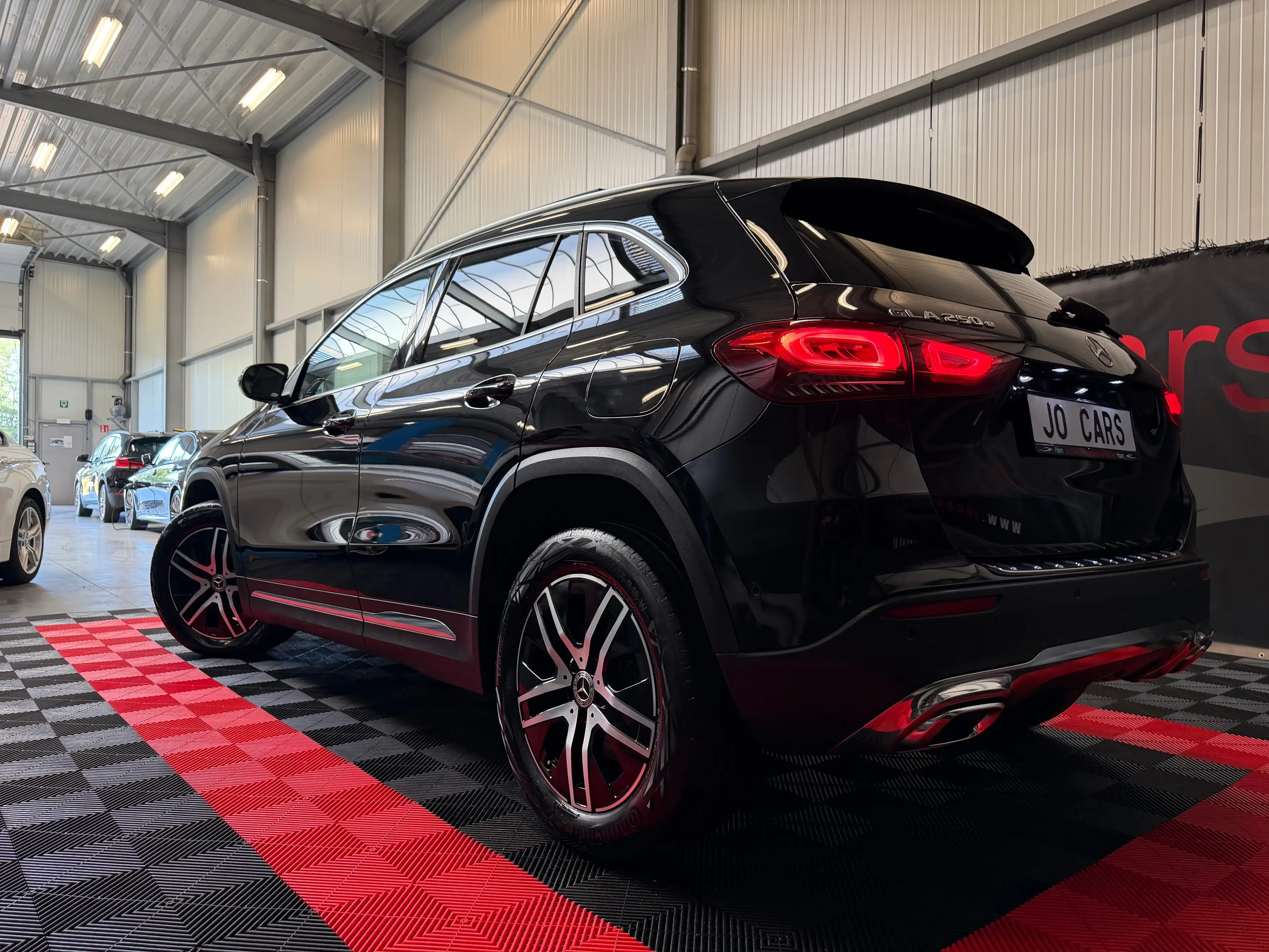 Mercedes-Benz GLA 250 CLA 250 e/Business Solution/Pano/Led/Zv/Virtual/Camera/Trekhaak/ — photo 2