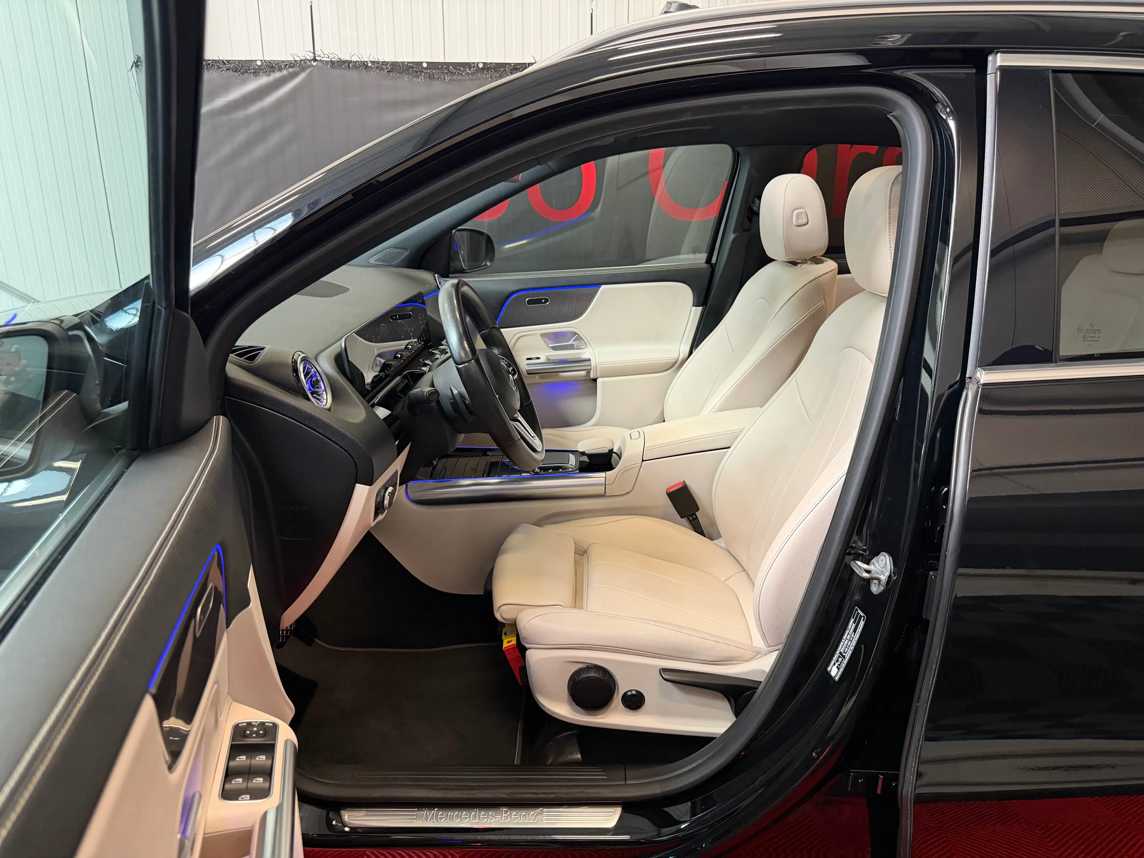 Mercedes-Benz GLA 250 CLA 250 e/Business Solution/Pano/Led/Zv/Virtual/Camera/Trekhaak/ — photo 14