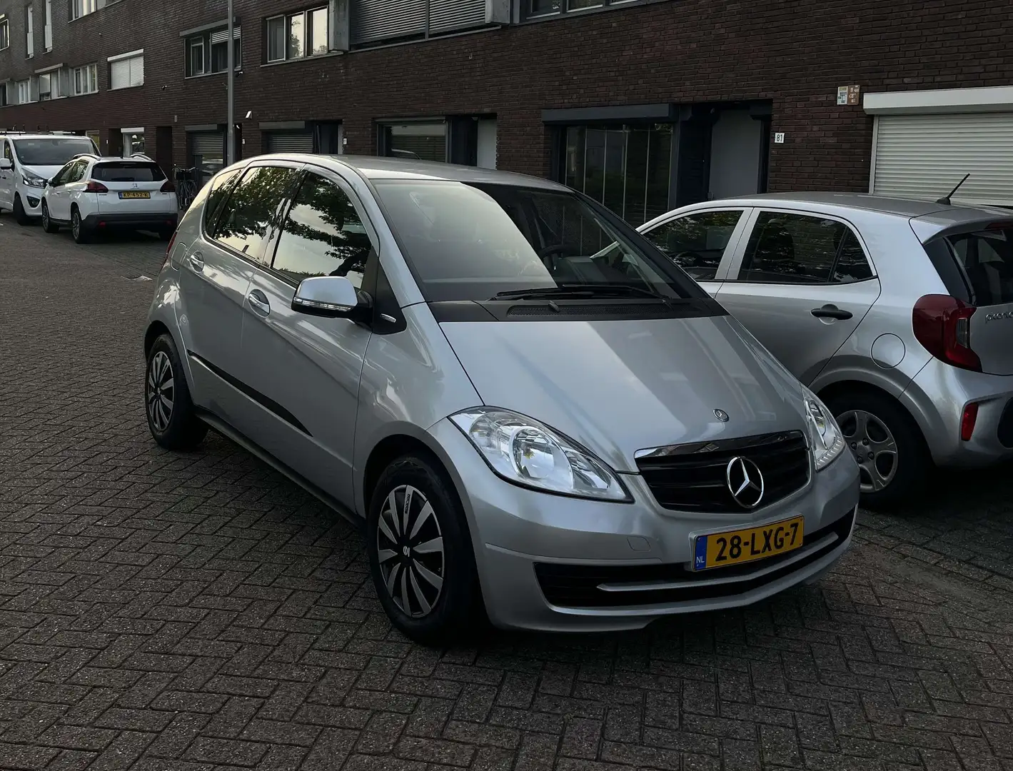 Mercedes-Benz A 160 BlueEFFICIENCY - 1