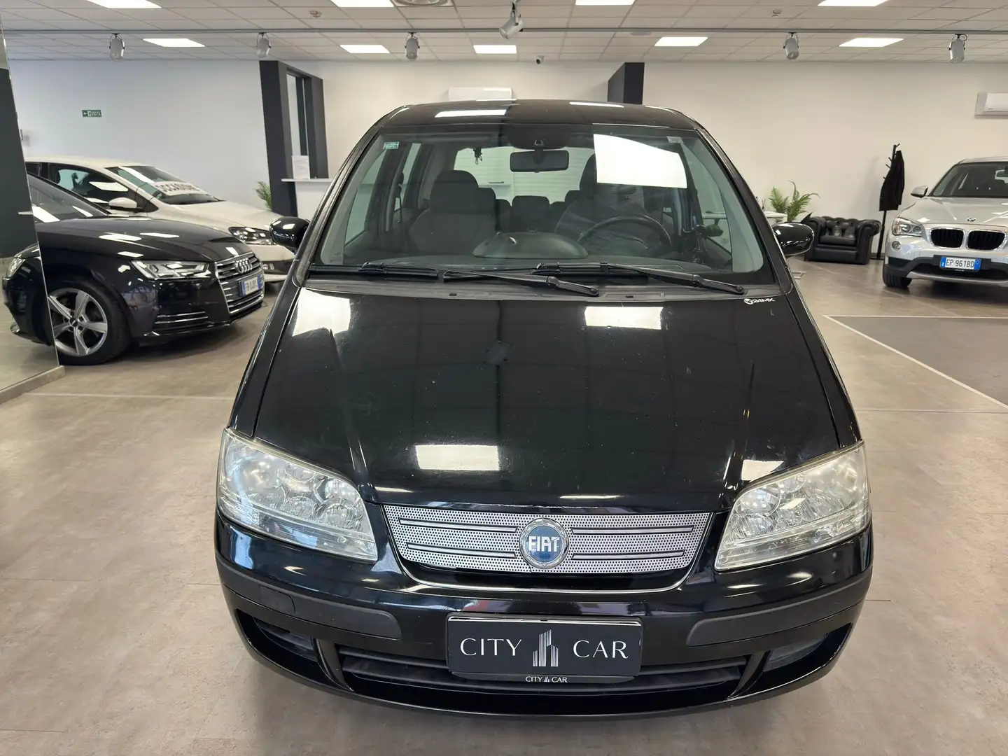 Fiat Idea Idea 1.4 Black Energy Schwarz - 2