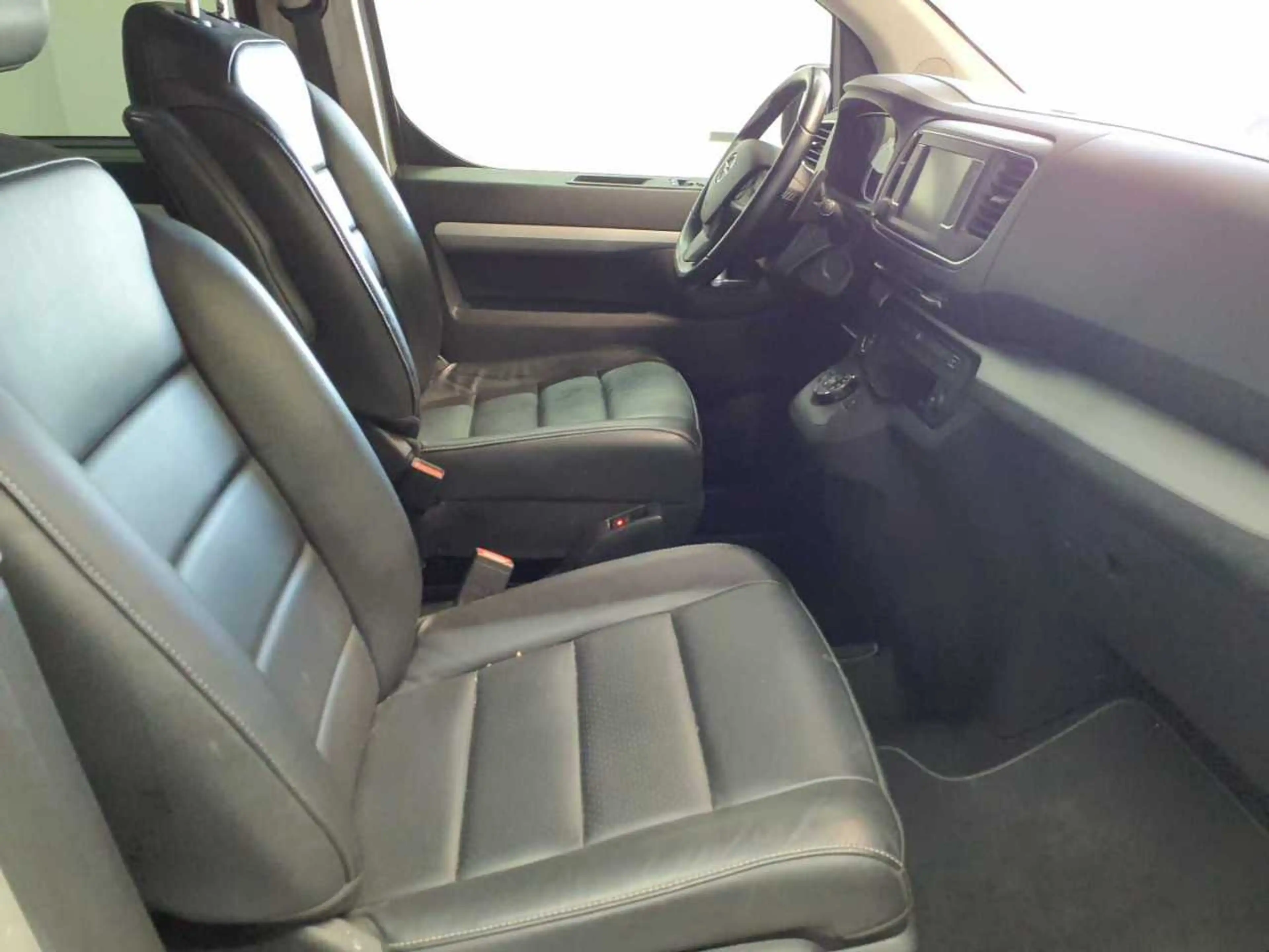 Opel Zafira Zafira Life 2.0D Aut. Leder StHz NAV AHK — photo 8